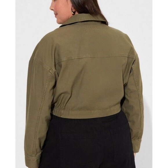Twill TORRID Army Green Military Crop Women Jacket SIZE: 3 (3X)- (22-24) - Picture 2 of 5